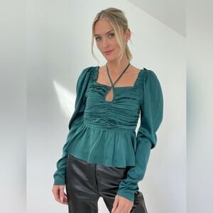 Six Fifty "Ruby" Ruched Blouse Keyhole Neckline Peplum Hem in Green Size Small